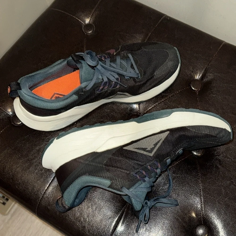 Nike Trail Juniper trail running shoes size 8.5
